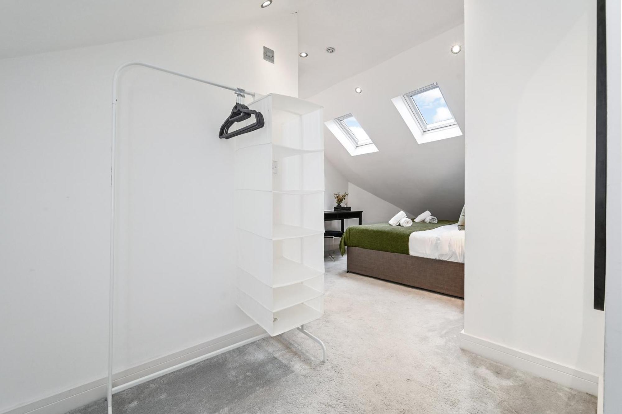 Family 1 Bed Apt Near Cardiff City Centre, Free Parking, Quiet, Secure Neighbourhood Luaran gambar